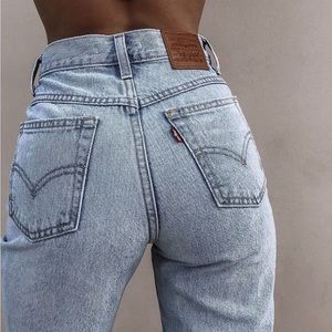 Levis jeans 501 mom jeans boyfriend jeans denim